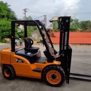 xe nâng dầu 3.5 tấn