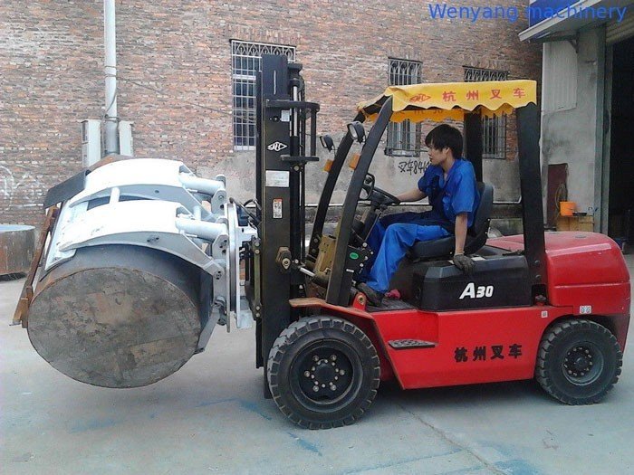 xe nâng kẹp
